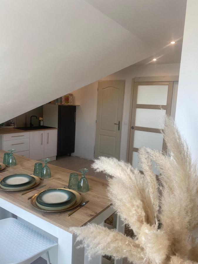 Convivial, Et Spacieux Apartment Saint-Marcel (Eure)